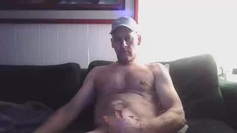 Snapshot of 4nuf chatting on January 14, 10:38 am 4nuf online show from January 14, 10:38 am