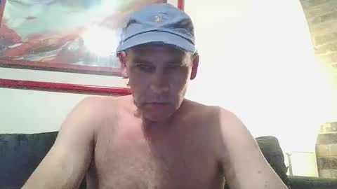 Snapshot of 4nuf chatting on January 2, 1:17 am 4nuf online show from January 2, 1:17 am