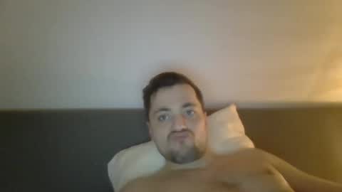 Snapshot of 69baby69baby chatting on February 14, 12:19 am 69baby69baby online show from February 14, 12:19 am