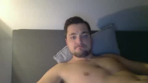 Snapshot of 69baby69baby chatting on January 7, 9:25 pm 69baby69baby online show from January 7, 9:25 pm