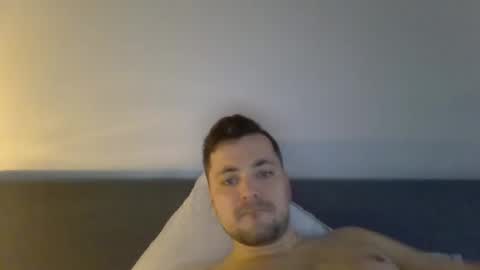 Snapshot of 69baby69baby chatting on January 25, 10:19 am 69baby69baby online show from January 25, 10:19 am