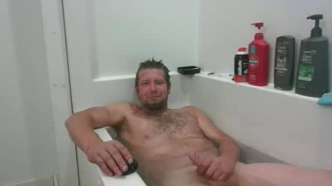 Snapshot of 69pusslicker chatting on September 29, 8:35 am Hot Rod online show from September 29, 8:35 am