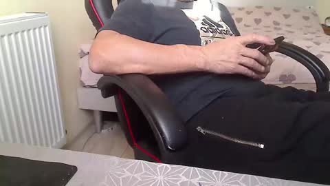 77777_20225 online show from November 13, 12:43 pm