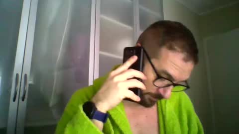 Snapshot of 77architt chatting on December 16, 9:35 am 77architt online show from December 16, 9:35 am