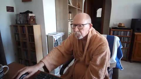  Papi  online show from November 25, 9:33 am