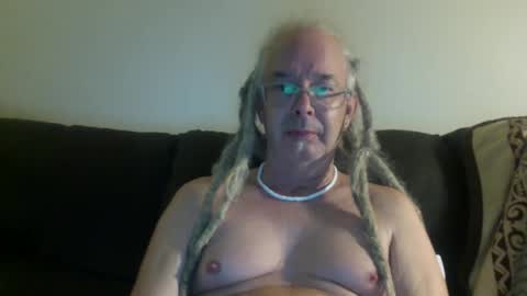 Snapshot of 808dred chatting on October 1, 11:14 am 808dred online show from October 1, 11:14 am
