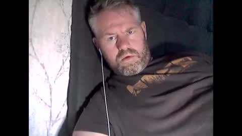 81jonnyx online show from October 27, 10:28 am