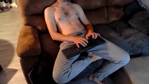 87johnny online show from March 16, 11:52 pm