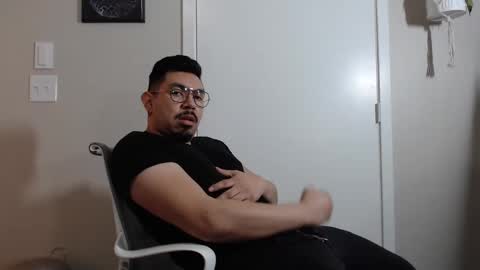 Antonio online show from December 24, 1:59 am