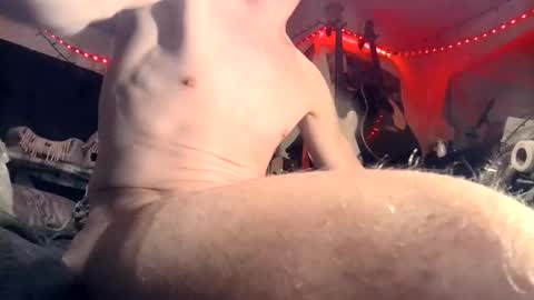 8inches4you2 online show from November 30, 2:57 am