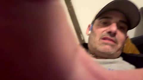 8inyamouth online show from February 7, 9:31 pm