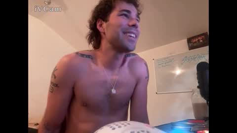 Snapshot of 99jackylegs chatting on October 8, 1:32 am 99jackylegs online show from October 8, 1:32 am