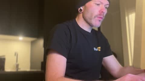 Dr. Ivar online show from February 3, 3:26 am