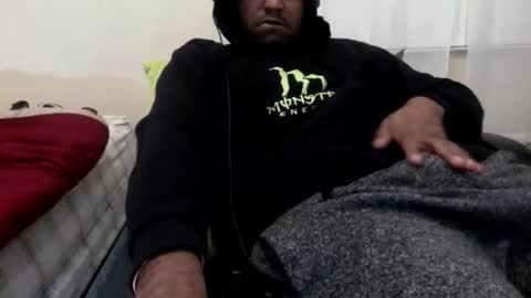 9inchhammer online show from November 13, 5:12 am