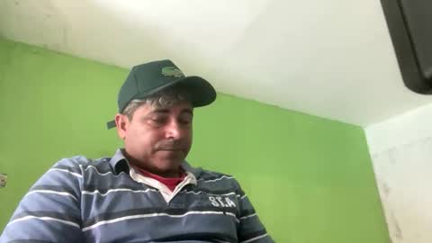 Snapshot of 9vinhocamshow chatting on September 22, 11:54 am 9vinhocamshow online show from September 22, 11:54 am