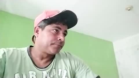 Snapshot of 9vinhocamshow chatting on December 14, 12:23 pm 9vinhocamshow online show from December 14, 12:23 pm