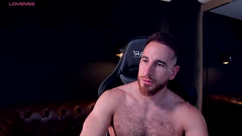 _adamcoper_ online show from June 10, 11:27 pm