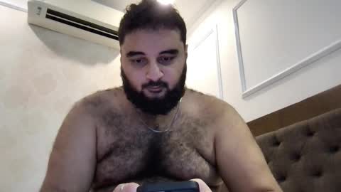 Alan online show from April 5, 8:22 am