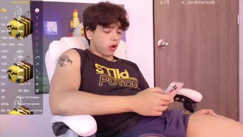 _an_drew18 online show from May 16, 1:53 pm