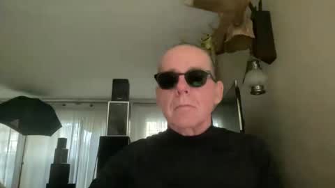  anneonamouse online show from May 12, 1:47 am