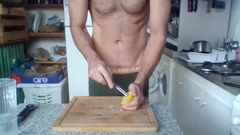 Snapshot of _bubble_buttfunxxx chatting on December 20, 8:06 am _bubble_buttfunxxx online show from December 20, 8:06 am