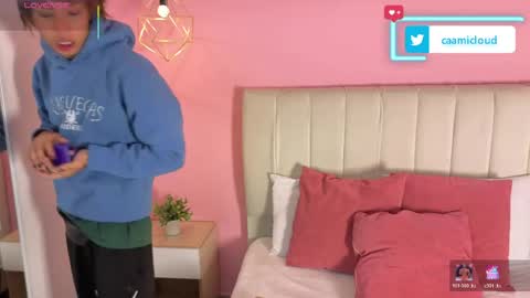  camilo online show from May 18, 7:40 pm