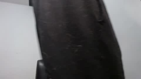  crissgex  online show from April 30, 3:02 am