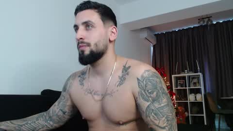 Dylan online show from December 18, 10:11 am