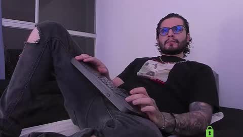 Snapshot of _elon_coxx_ chatting on October 30, 3:52 am - online show from October 30, 3:52 am