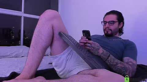  -         online show from November 14, 11:39 pm