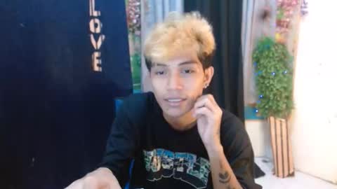Snapshot of _guison chatting on September 22, 1:54 pm _guison online show from September 22, 1:54 pm