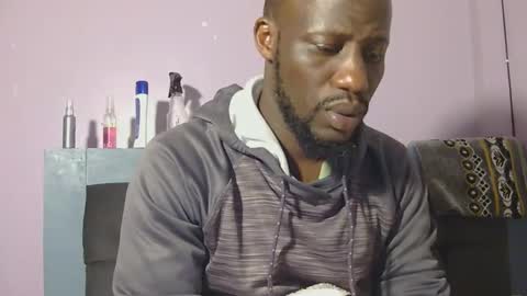 _hairlyboy online show from December 14, 5:14 am