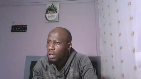 Snapshot of _hairlyboy chatting on October 18, 6:51 am _hairlyboy online show from October 18, 6:51 am