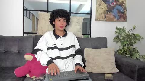 Jay online show from February 15, 9:39 pm