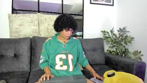 Jay online show from February 4, 12:40 am
