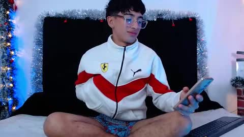 Johan online show from December 19, 1:41 pm