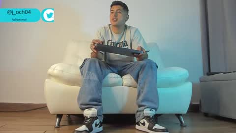 _juanes__ online show from January 17, 1:57 am