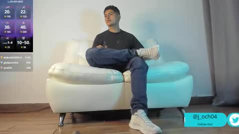 _juanes__ online show from February 24, 9:20 pm