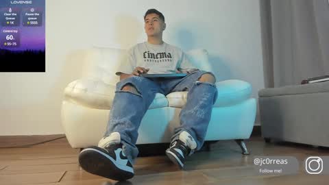 _juanes__ online show from January 30, 11:45 pm