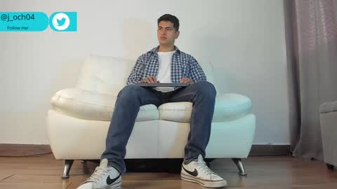 _juanes__ online show from January 3, 3:33 pm