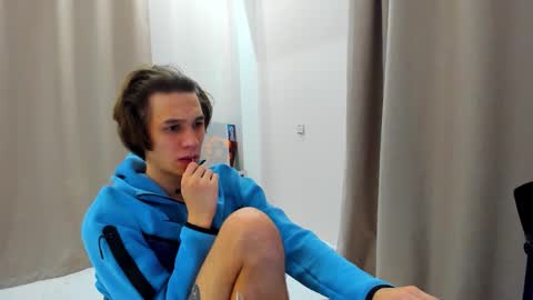 Kurt online show from February 15, 10:29 pm