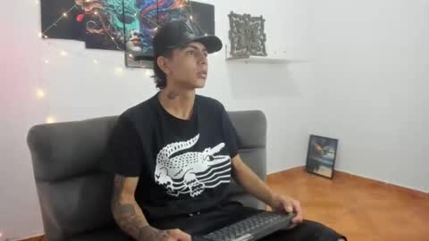 _latinhot_420 online show from April 25, 2:47 pm