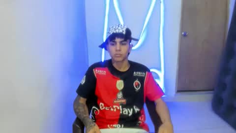 _latinhot_420 online show from April 5, 11:12 pm