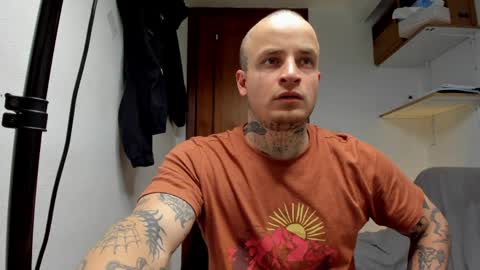 Layne online show from May 14, 2:48 pm