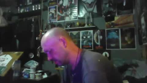 That guy online show from June 11, 3:37 am