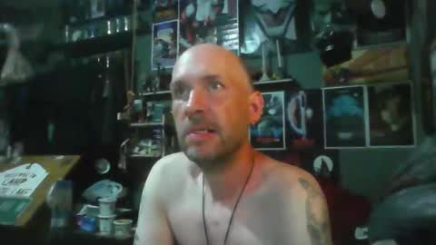 That guy online show from June 10, 6:15 am
