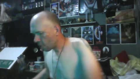 That guy online show from June 22, 4:08 am