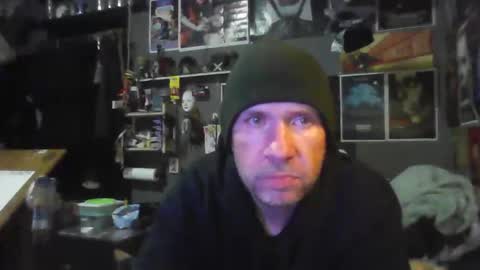 That guy online show from April 8, 4:57 am