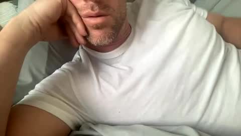 _lululeo_ online show from May 9, 1:50 am