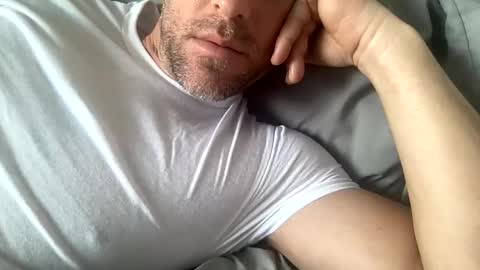 _lululeo_ online show from May 10, 8:54 pm